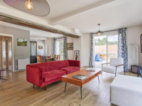 Maison de Charme à Merville-Franceville-Plage, 10 Pers, Proche Mer, Grande Terrasse et Studio Indépendant - FR-1-788-27